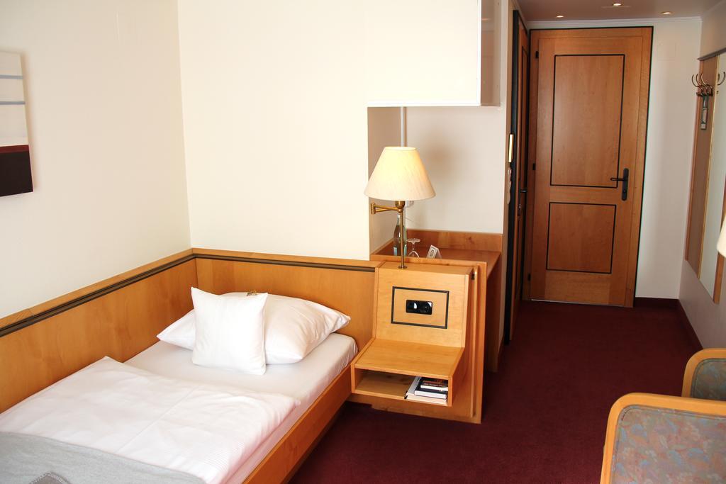 Hotel Riezler Hof Riezlern Bagian luar foto